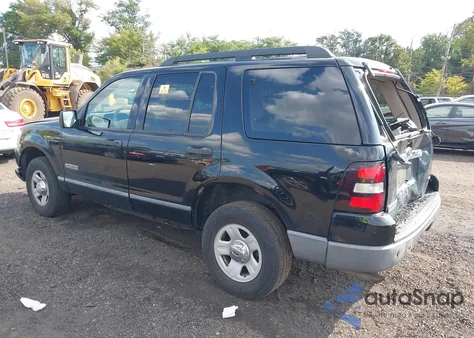 2006 Ford Explorer Xls z USA, uszkodzony, nr VIN 1FMEU72E26UB62740